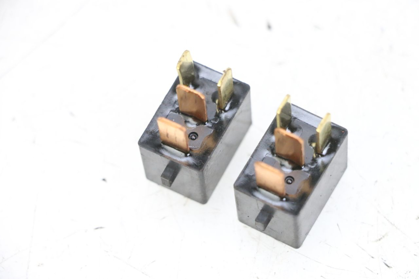 photo de PRZEKAŹNIK ELEKTRYCZNY KSR CODE 125 (2018 - 2020) - Szczegół części