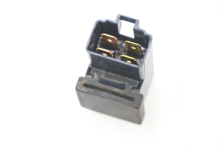 photo de PRZEKAŹNIK ELEKTRYCZNY YAMAHA CYGNUS X 125 (2004 - 2007) - Zoom stanu zużycia