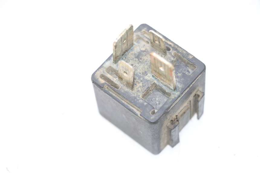 photo de PRZEKAŹNIK ELEKTRYCZNY HM HONDA DERAPAGE 50 (2007 - 2009) - Zoom stanu zużycia