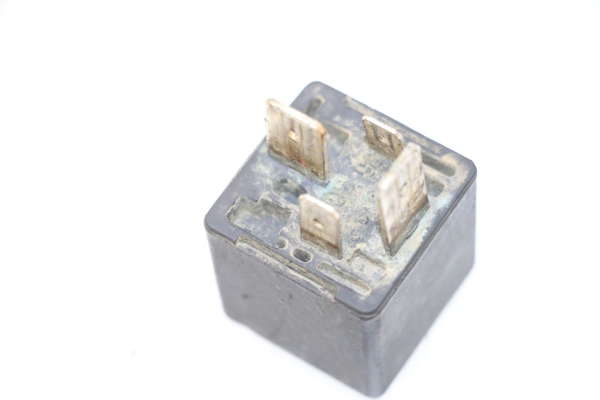 photo de PRZEKAŹNIK ELEKTRYCZNY HM HONDA DERAPAGE 50 (2007 - 2009) - Inny kąt widzenia