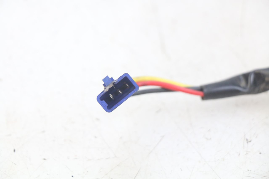 photo de PRZEKAŹNIK ELEKTRYCZNY EASY WATTS E-OPAI 1 (2019 - 2024) - Zbliżenie techniczne