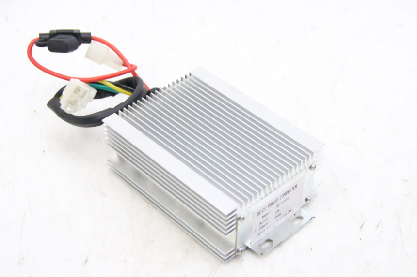 photo de PRZEKAŹNIK ELEKTRYCZNY EFUN E2GO 1 (2017 - 2021) - Szczegół części