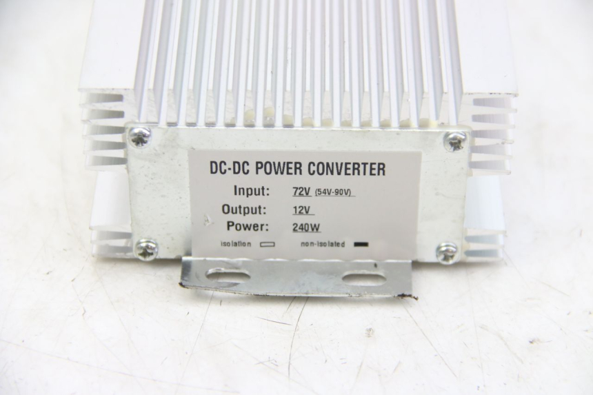 photo de PRZEKAŹNIK ELEKTRYCZNY EFUN E2GO 1 (2017 - 2021) - Inny kąt widzenia