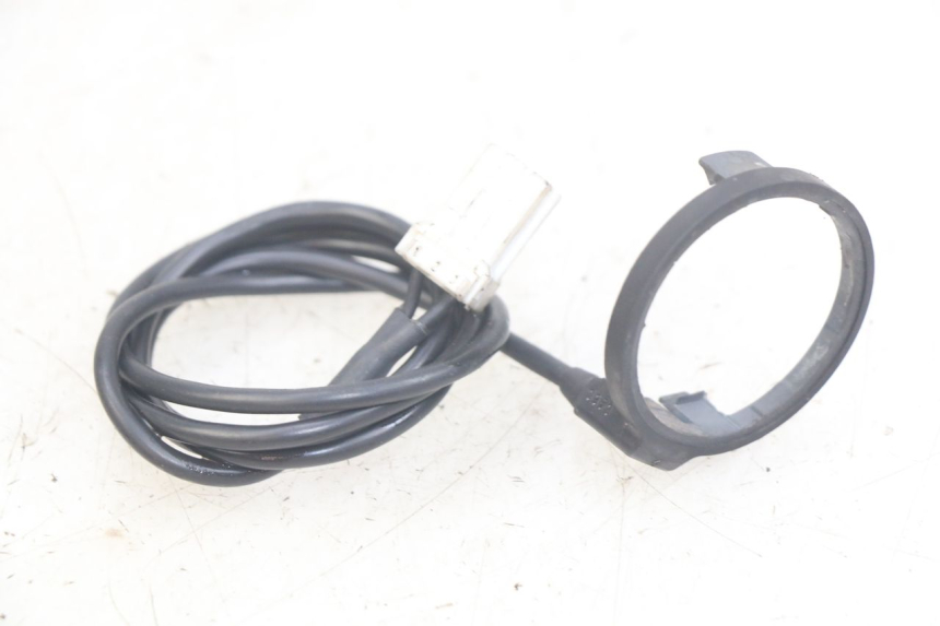 photo de PRZEKAŹNIK ELEKTRYCZNY PEUGEOT ELYSEO 125 (1999 - 2004) - Widok główny