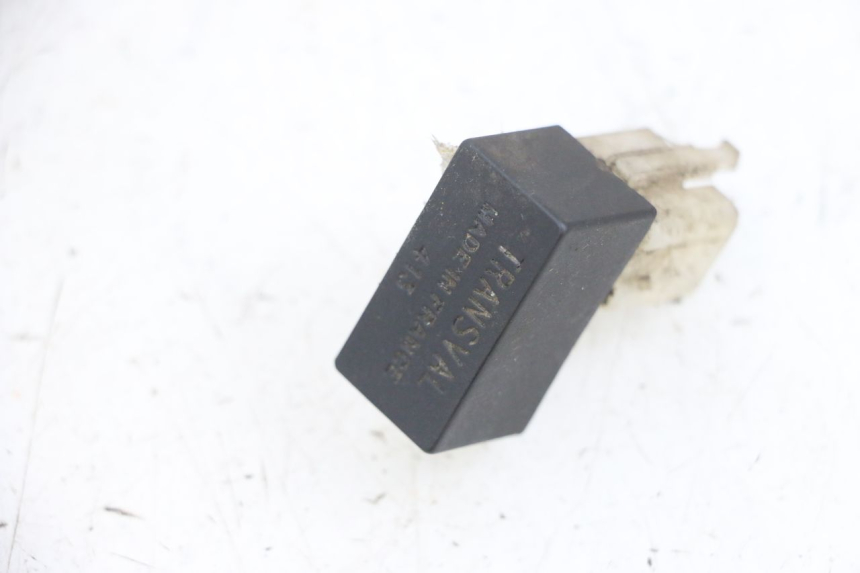 photo de PRZEKAŹNIK ELEKTRYCZNY PEUGEOT ELYSEO 125 (1999 - 2004) - Widok główny