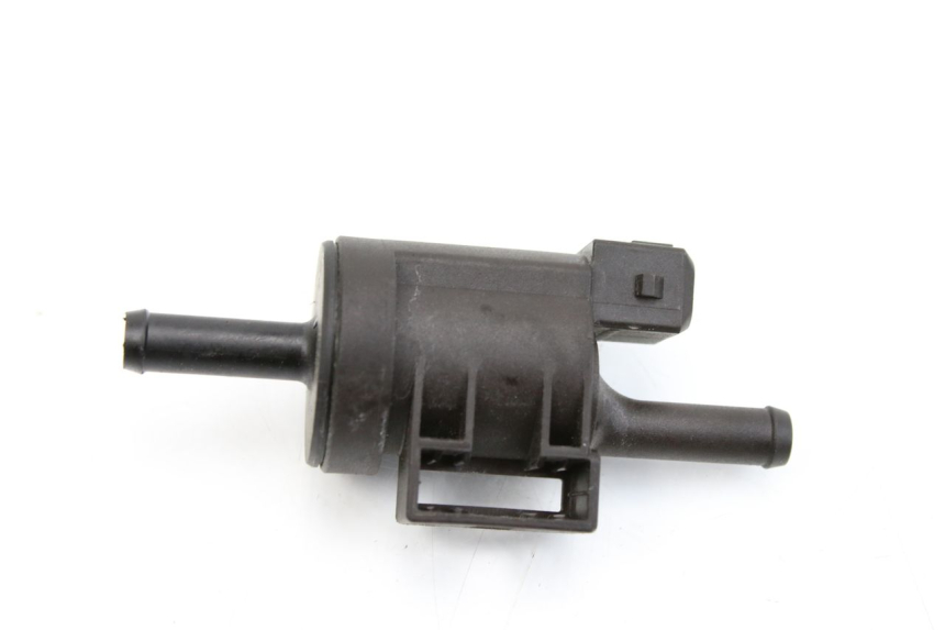 photo de PRZEKAŹNIK ELEKTRYCZNY BMW F GS K81 850 (2018 - 2023) - Zoom stanu zużycia