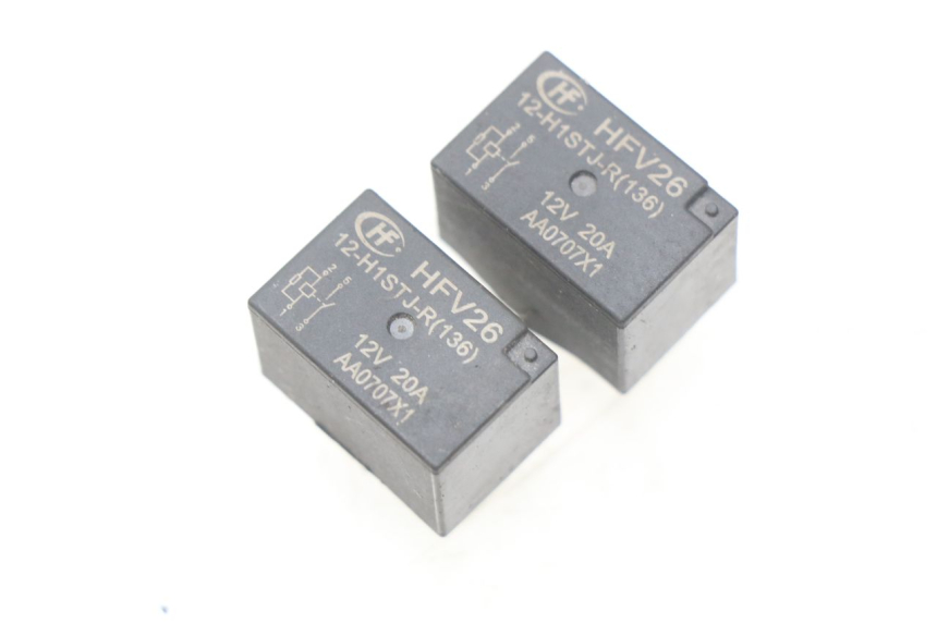photo de PRZEKAŹNIK ELEKTRYCZNY JM MOTORS F45i 4T 50 (2020 - 2023) - Inny kąt widzenia
