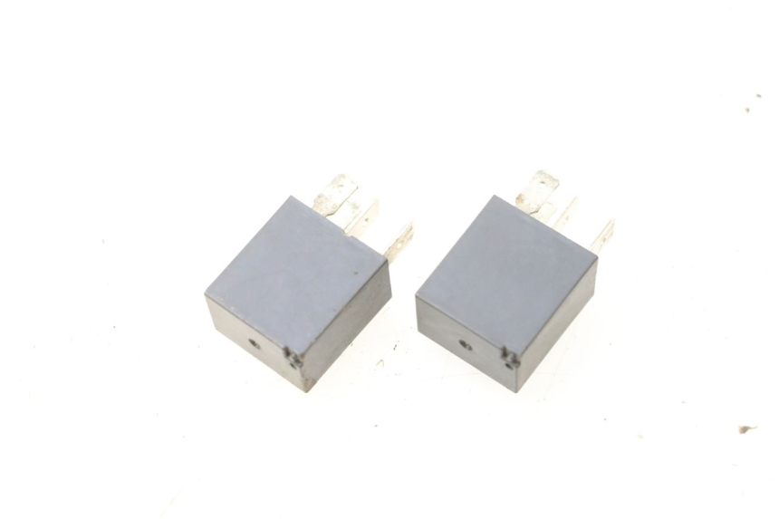 photo de PRZEKAŹNIK ELEKTRYCZNY JM MOTORS F45i 4T 50 (2020 - 2023) - Zoom stanu zużycia