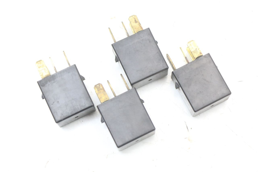 photo de PRZEKAŹNIK ELEKTRYCZNY HONDA FES S-WING SWING ABS 125 (2007 - 2015) - Szczegół części