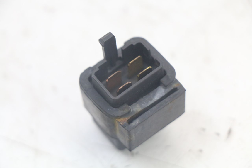 photo de PRZEKAŹNIK ELEKTRYCZNY SYM FIDDLE 3 III 125 (2014 - 2020) - Zoom stanu zużycia