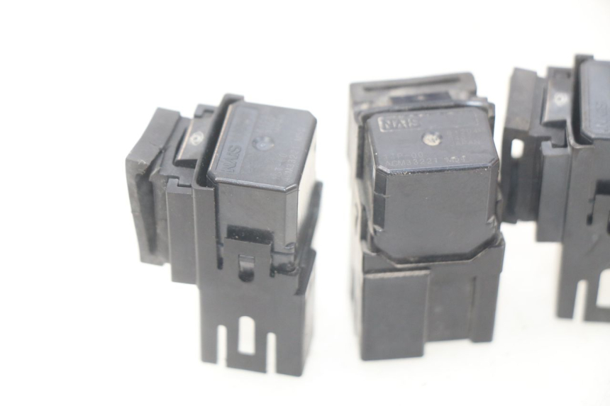 photo de PRZEKAŹNIK ELEKTRYCZNY YAMAHA FJR ABS 1300 (2016 - 2020) - Szczegół części