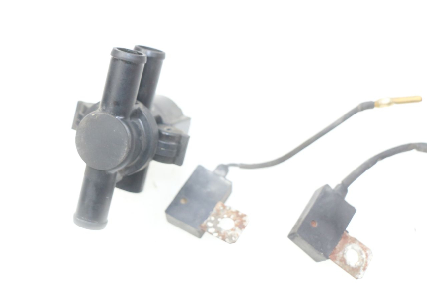 photo de PRZEKAŹNIK ELEKTRYCZNY YAMAHA FJR ABS 1300 (2016 - 2020) - Szczegół części