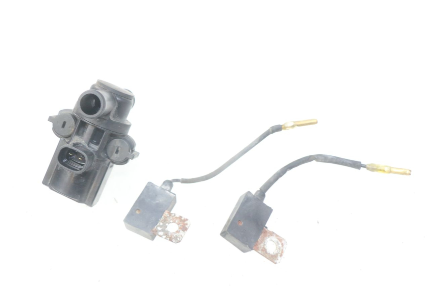 photo de PRZEKAŹNIK ELEKTRYCZNY YAMAHA FJR ABS 1300 (2016 - 2020) - Inny kąt widzenia