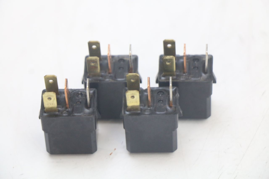 photo de PRZEKAŹNIK ELEKTRYCZNY YAMAHA FJR ABS 1300 (2006 - 2012) - Szczegół części