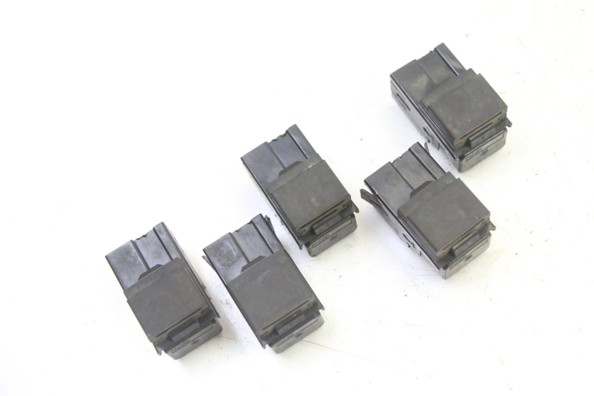 photo de PRZEKAŹNIK ELEKTRYCZNY YAMAHA FJR ABS 1300 (2006 - 2012) - Zoom stanu zużycia