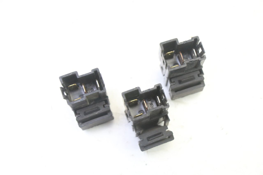 photo de PRZEKAŹNIK ELEKTRYCZNY YAMAHA FJR ABS 1300 (2006 - 2012) - Zoom stanu zużycia