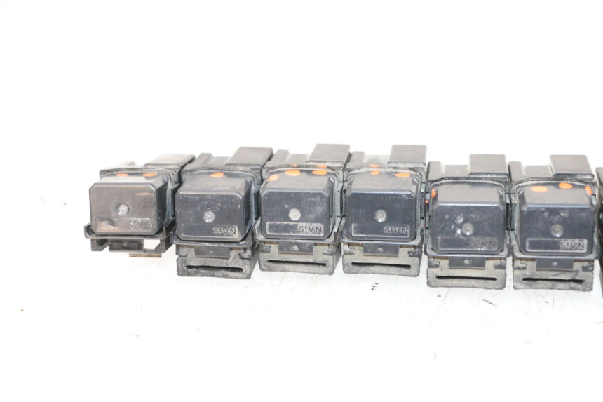 photo de PRZEKAŹNIK ELEKTRYCZNY YAMAHA FJR ABS 1300 (2006 - 2012) - Inny kąt widzenia