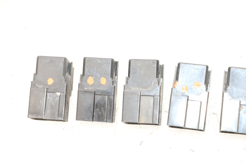 photo de PRZEKAŹNIK ELEKTRYCZNY YAMAHA FJR ABS 1300 (2006 - 2012) - Punkty mocowania