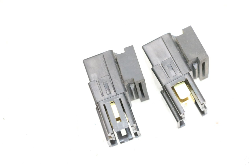 photo de PRZEKAŹNIK ELEKTRYCZNY YAMAHA FJR ABS 1300 (2006 - 2012) - Inny kąt widzenia