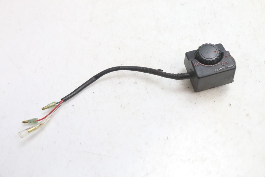 photo de PRZEKAŹNIK ELEKTRYCZNY YAMAHA FJR 1300 (2001 - 2005) - Zoom stanu zużycia