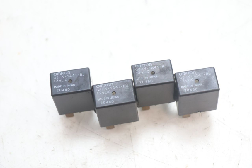 photo de PRZEKAŹNIK ELEKTRYCZNY HONDA FJS SILVER WING SILVERWING 400 (2005 - 2008) - Szczegół części