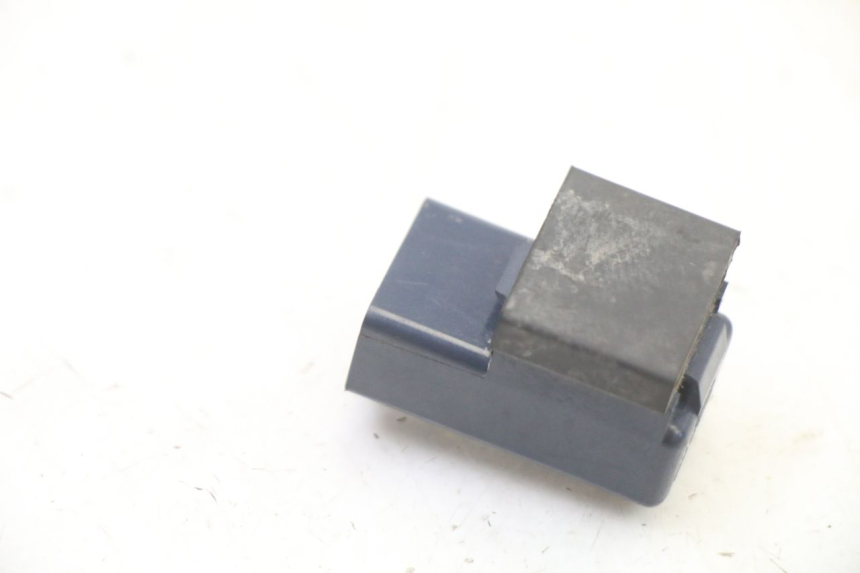 photo de PRZEKAŹNIK ELEKTRYCZNY MBK FLAME X 125 (2007 - 2016) - Inny kąt widzenia