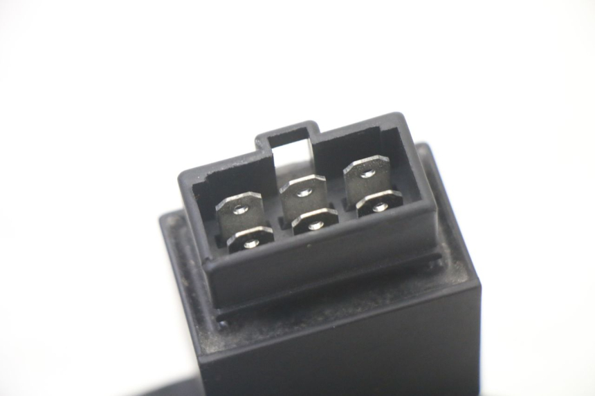 photo de PRZEKAŹNIK ELEKTRYCZNY PIAGGIO FLY 2T 50 (2004 - 2017) - Zoom stanu zużycia