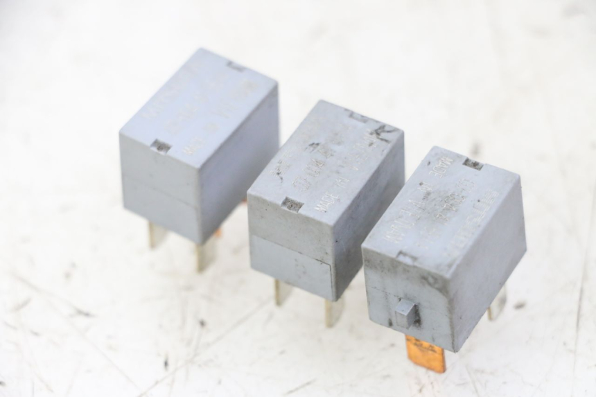 photo de PRZEKAŹNIK ELEKTRYCZNY HONDA FORZA ABS 300 (2013 - 2017) - Widok główny