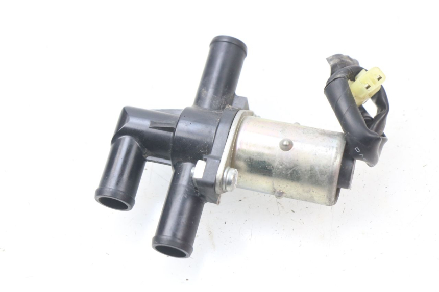 photo de PRZEKAŹNIK ELEKTRYCZNY YAMAHA FZ8 800 (2010 - 2016) - Inny kąt widzenia