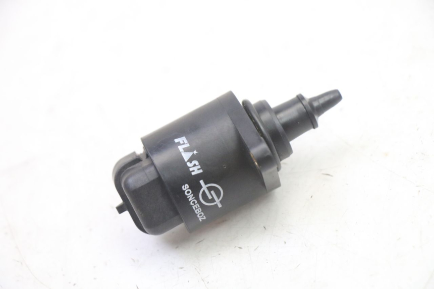 photo de PRZEKAŹNIK ELEKTRYCZNY BMW G310 R 310 (2016 - 2020) - Szczegół części