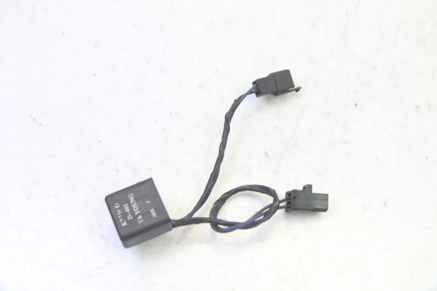 photo de PRZEKAŹNIK ELEKTRYCZNY KYMCO GRAND DINK 125 (2002 - 2007) - Zoom stanu zużycia