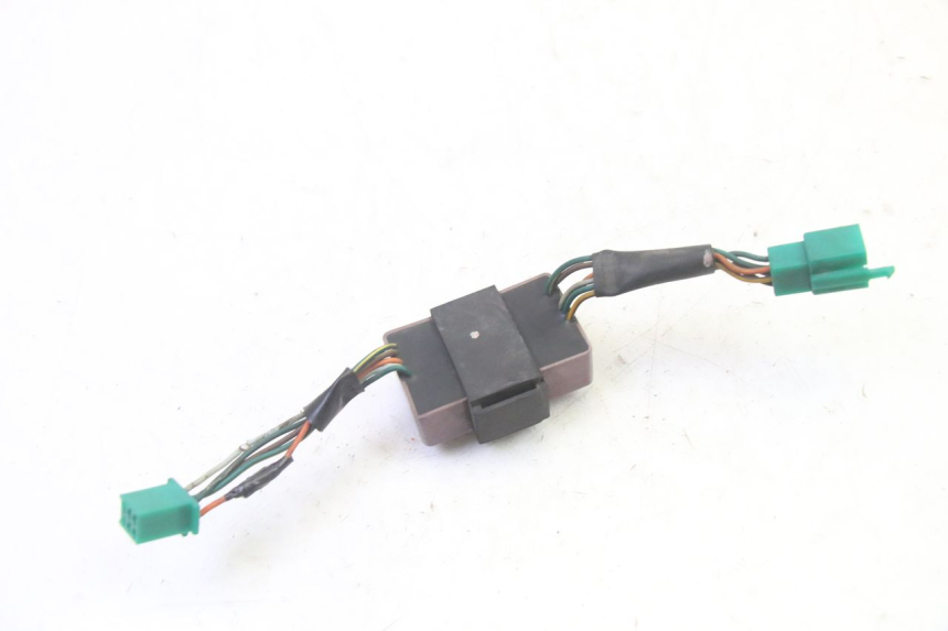 photo de PRZEKAŹNIK ELEKTRYCZNY KYMCO GRAND DINK 125 (2002 - 2007) - Zoom stanu zużycia