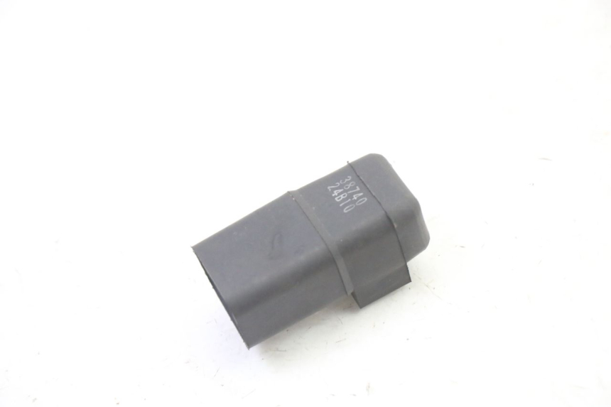 photo de PRZEKAŹNIK ELEKTRYCZNY SUZUKI GSR 750 (2011 - 2017) - Widok ogólny