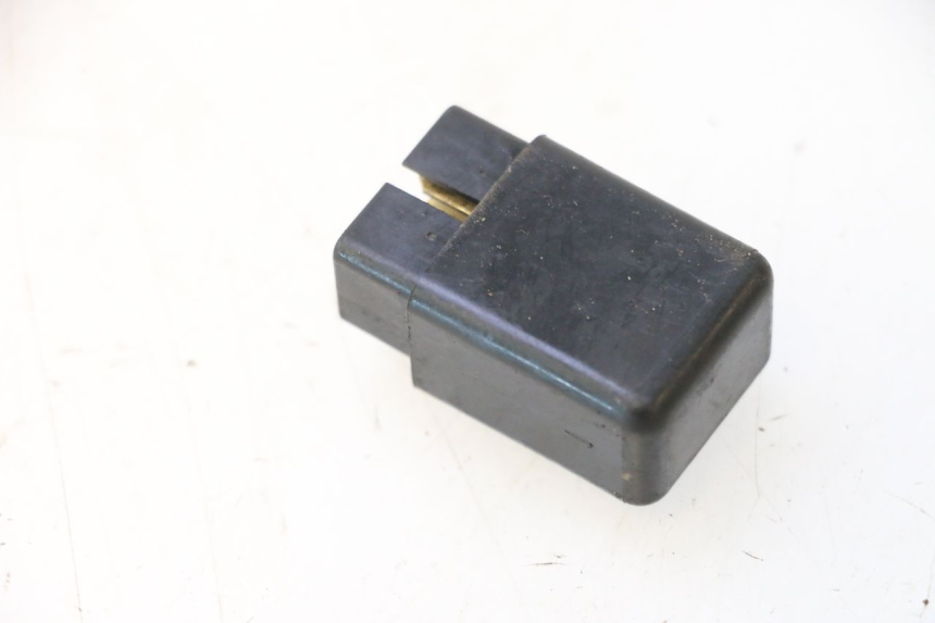 photo de PRZEKAŹNIK ELEKTRYCZNY SUZUKI GSX F GSXF 750 (1988 - 1998) - Zoom stanu zużycia