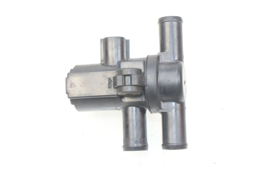 photo de PRZEKAŹNIK ELEKTRYCZNY SUZUKI GSX-R GSXR 750 (2011 - 2016) - Szczegół części