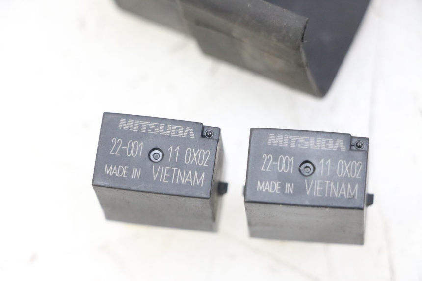 photo de PRZEKAŹNIK ELEKTRYCZNY HONDA FORZA 125 (2021 - 2025) - Inny kąt widzenia