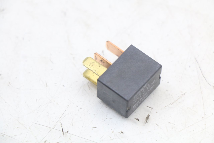 photo de PRZEKAŹNIK ELEKTRYCZNY HONDA PCX (JF28) 125 (2009 - 2011) - Inny kąt widzenia