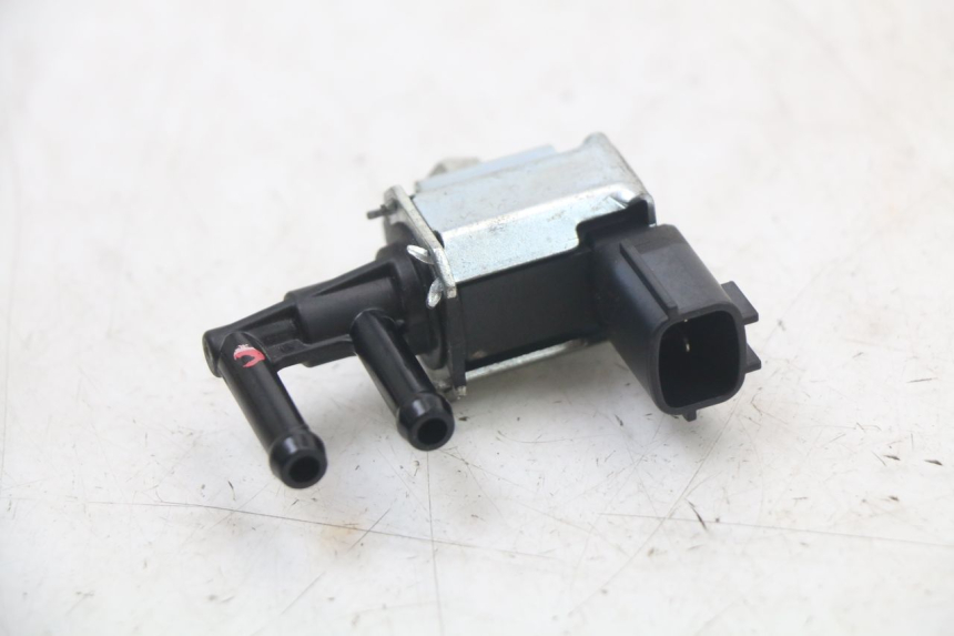 photo de PRZEKAŹNIK ELEKTRYCZNY HUSQVARNA SVARTPILEN 401 (2018 - 2023) - Zoom stanu zużycia