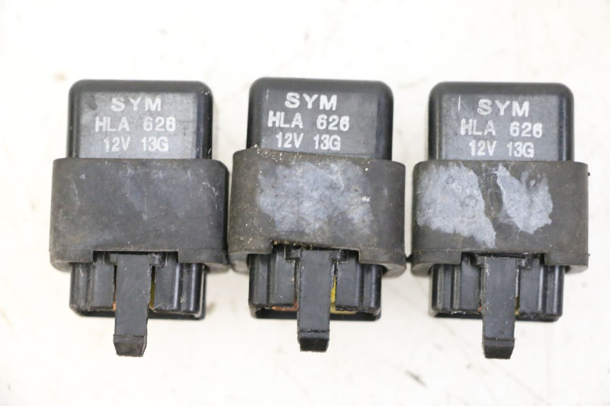 photo de PRZEKAŹNIK ELEKTRYCZNY SYM JOYMAX 125 (2010 - 2017) - Widok główny