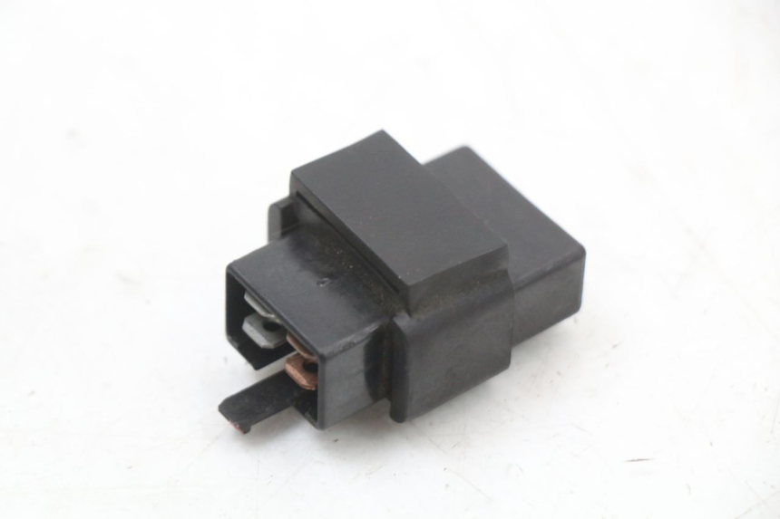 photo de PRZEKAŹNIK ELEKTRYCZNY SYM JOYRIDE EVO 125 (2009 - 2016) - Zbliżenie techniczne