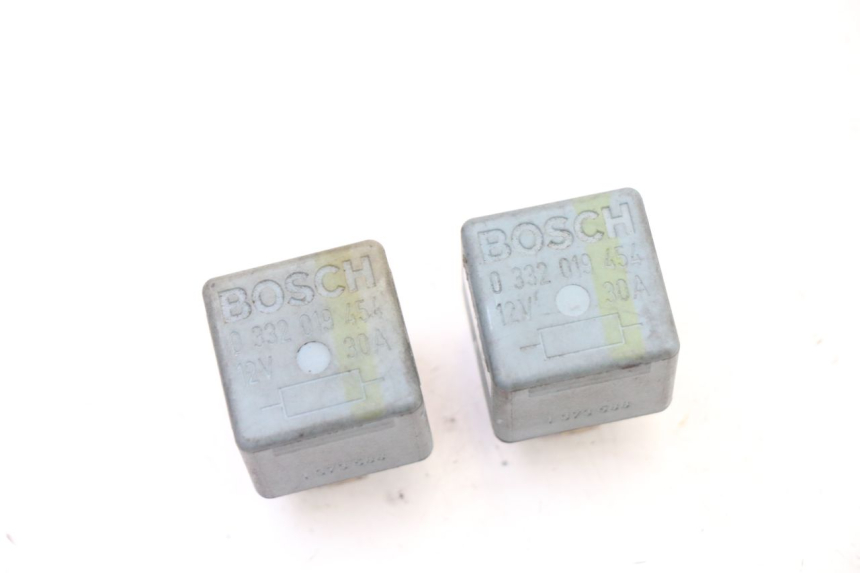 photo de PRZEKAŹNIK ELEKTRYCZNY BMW K 75 RT 750 (1989 - 1997) - Widok główny