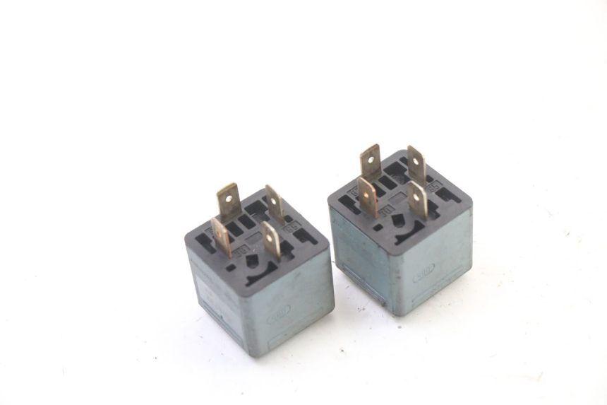 photo de PRZEKAŹNIK ELEKTRYCZNY BMW K 75 RT 750 (1989 - 1997) - Zoom stanu zużycia