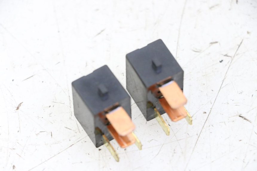 photo de PRZEKAŹNIK ELEKTRYCZNY KEEWAY K-LIGHT KLIGHT 125 (2018 - 2025) - Zoom stanu zużycia