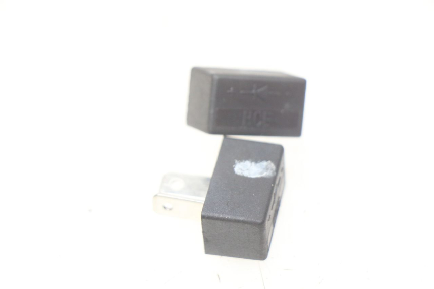 photo de PRZEKAŹNIK ELEKTRYCZNY PEUGEOT KISBEE 4T 50 (2018 - 2022) - Szczegół części