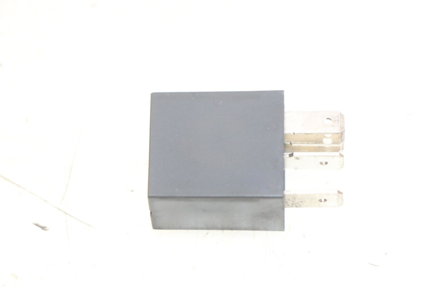 photo de PRZEKAŹNIK ELEKTRYCZNY PEUGEOT KISBEE 4T 50 (2018 - 2022) - Zoom stanu zużycia