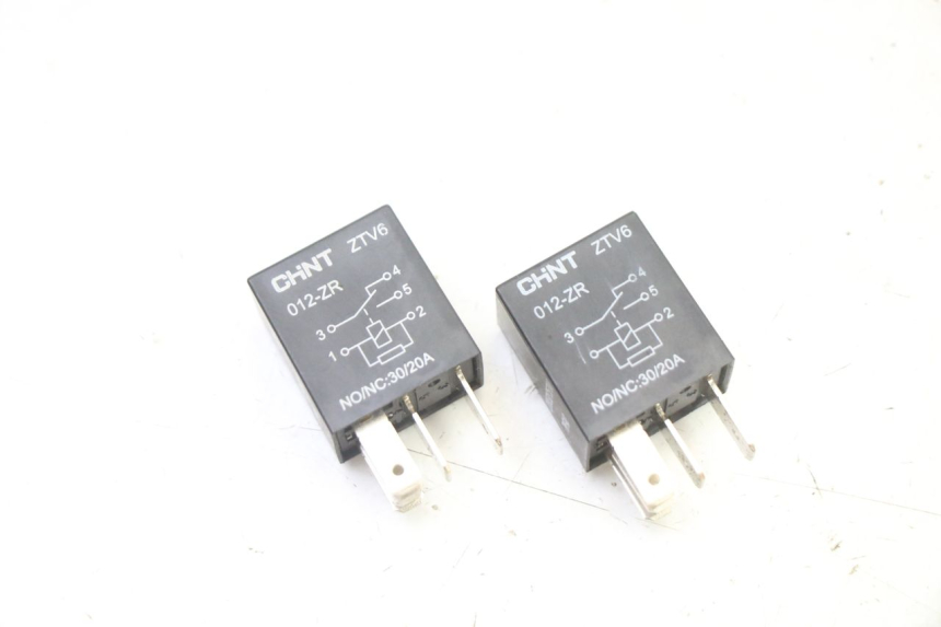 photo de PRZEKAŹNIK ELEKTRYCZNY PEUGEOT KISBEE 4T 50 (2018 - 2022) - Widok główny