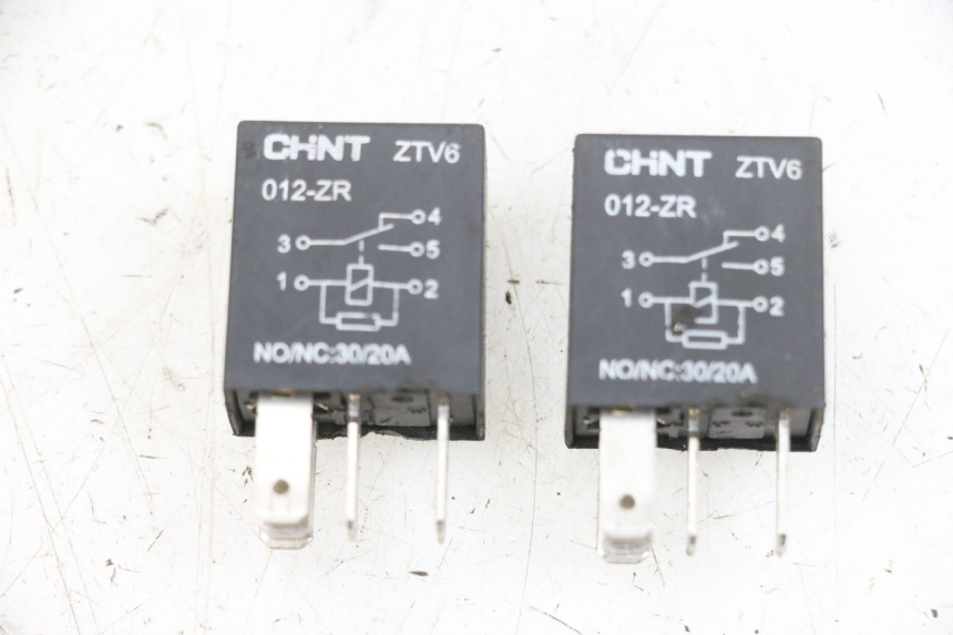 photo de PRZEKAŹNIK ELEKTRYCZNY PEUGEOT KISBEE 4T 50 (2018 - 2022) - Widok główny
