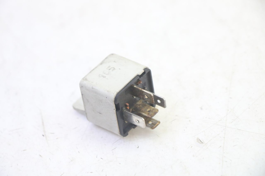 photo de PRZEKAŹNIK ELEKTRYCZNY PIAGGIO LIBERTY 125 (1998 - 2008) - Zoom stanu zużycia