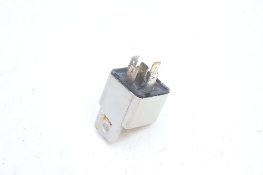 photo de PRZEKAŹNIK ELEKTRYCZNY PIAGGIO LIBERTY 125 (1998 - 2008) - Inny kąt widzenia
