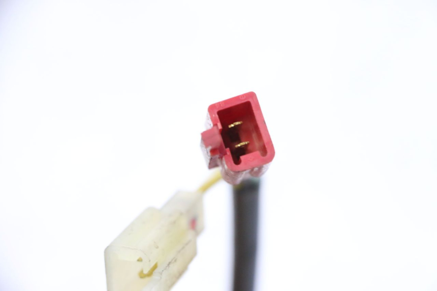 photo de PRZEKAŹNIK ELEKTRYCZNY SYM MIO 50 (2005 - 2010) - Zoom stanu zużycia